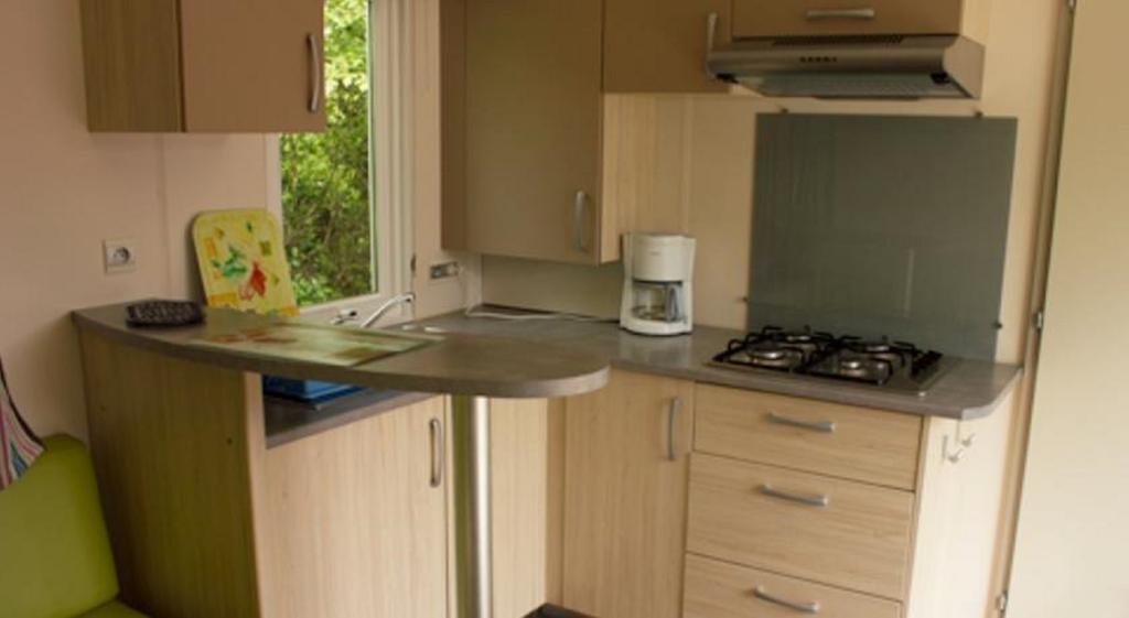 فندق Camping Des Rochers Des Parcs Clécy الغرفة الصورة